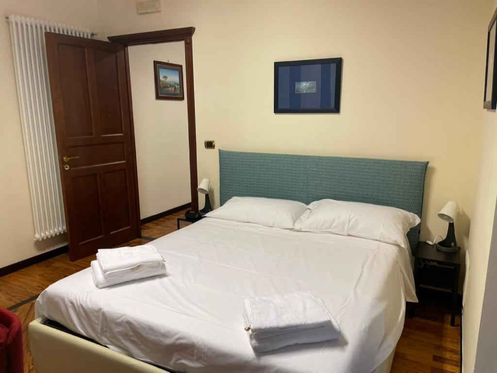 Caravaggio Apartment Napoli Ngoại thất bức ảnh